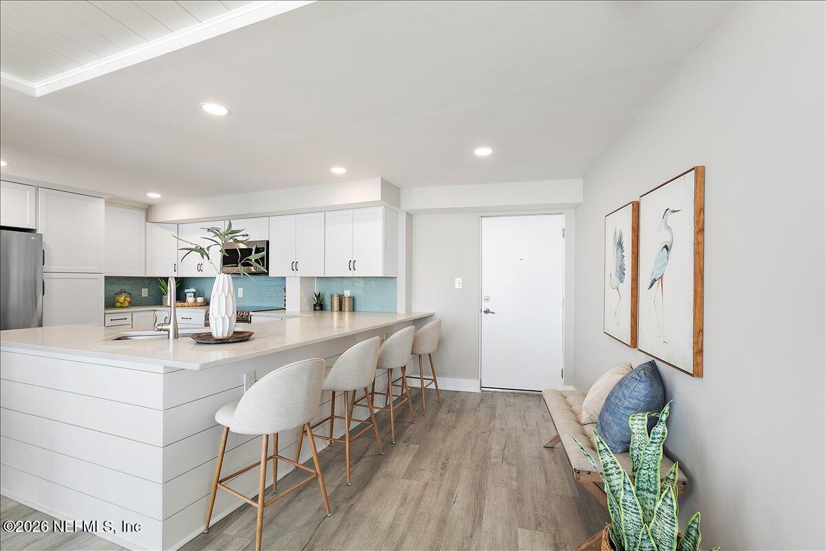 1601 OCEAN Drive 606