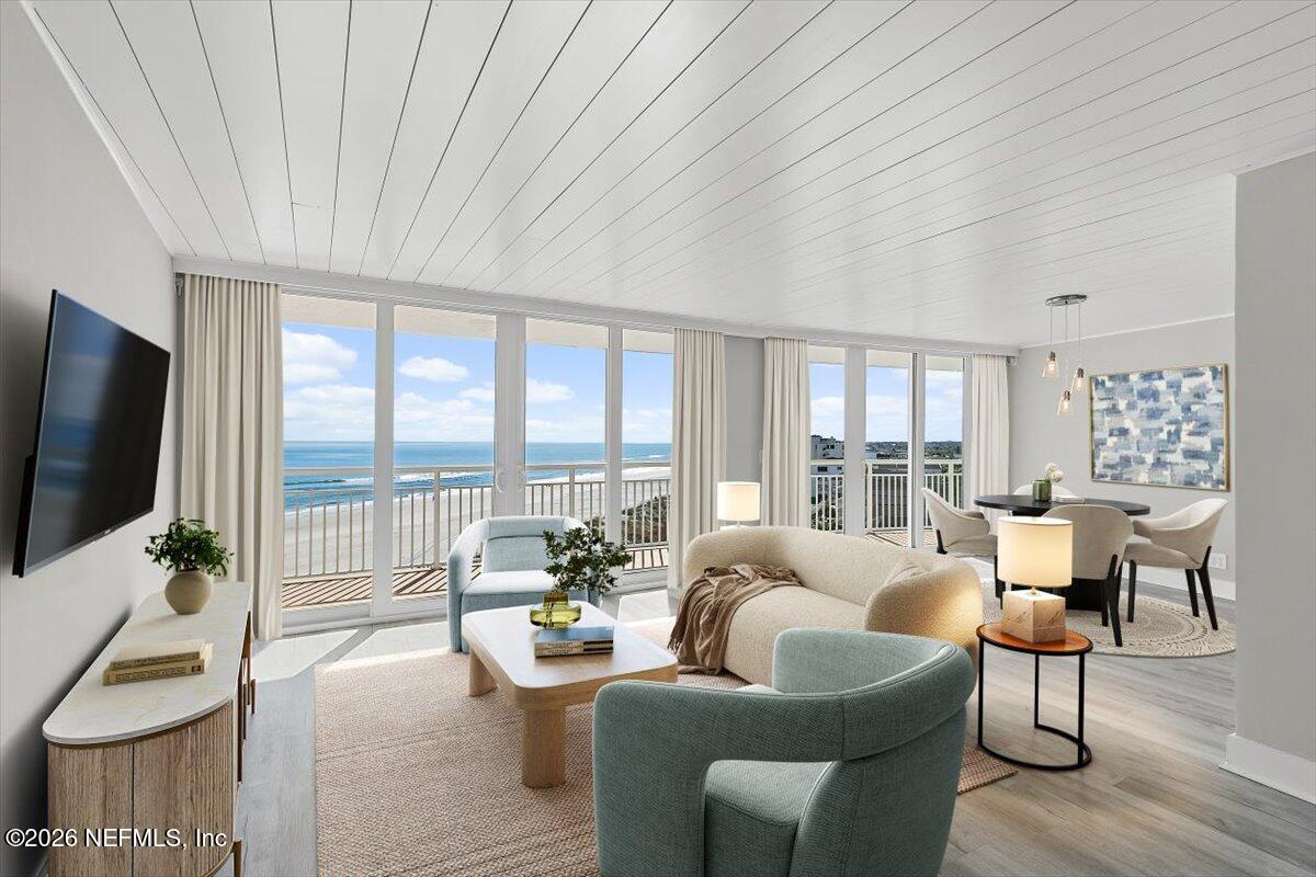 1601 OCEAN Drive 606