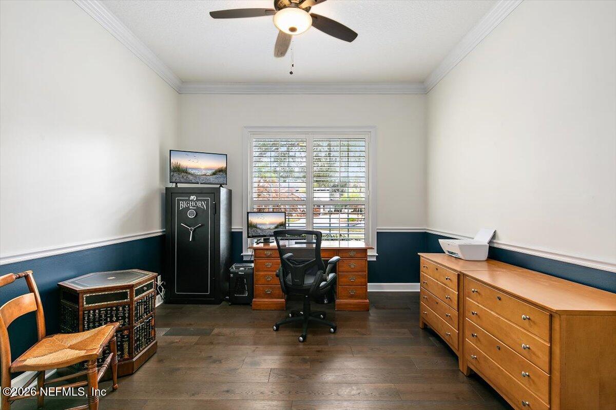 8119 SEVEN MILE Drive