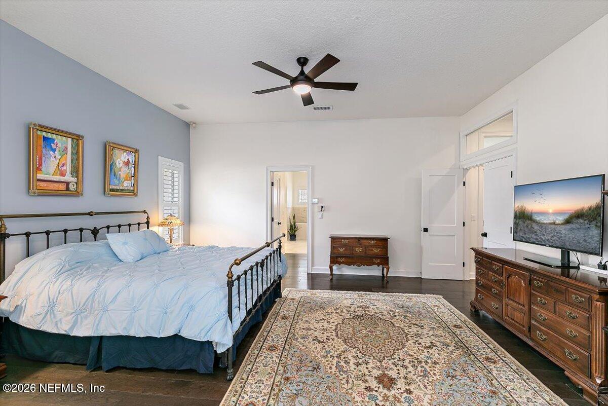 8119 SEVEN MILE Drive