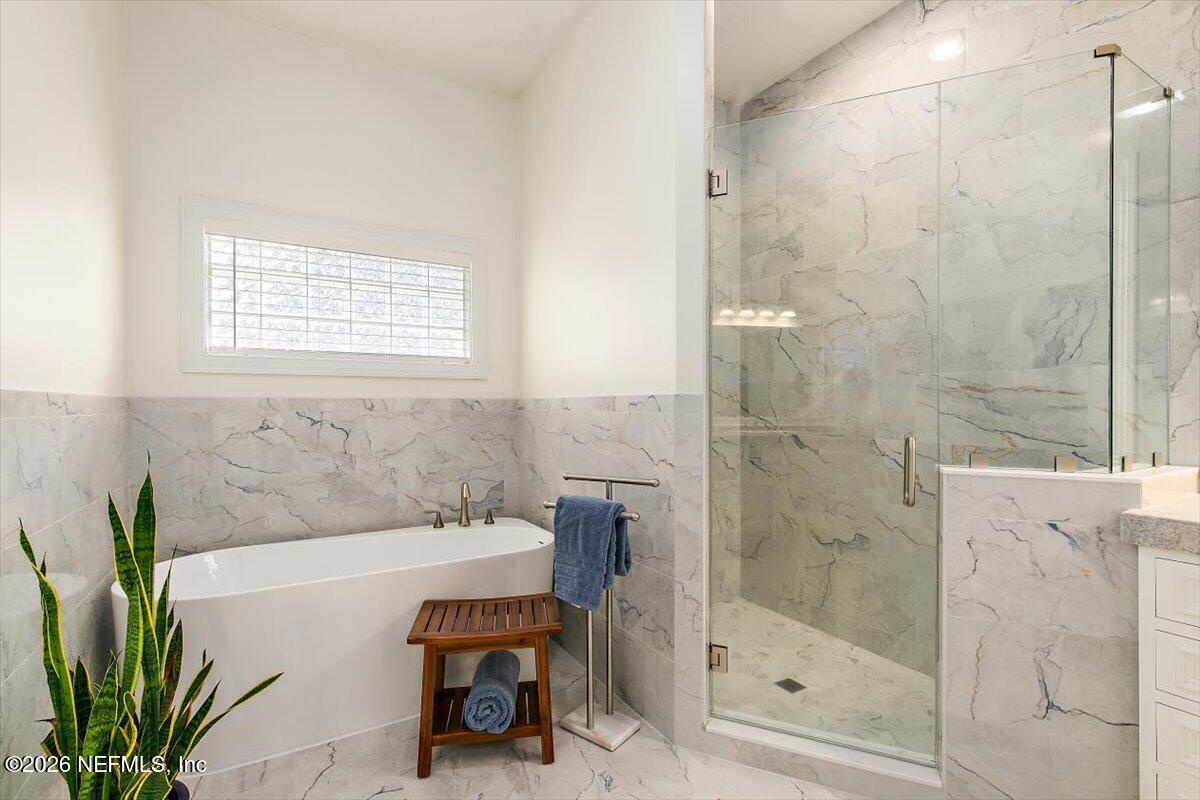 8119 SEVEN MILE Drive