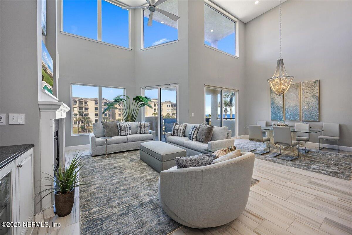 824 SPINNAKERS REACH Drive