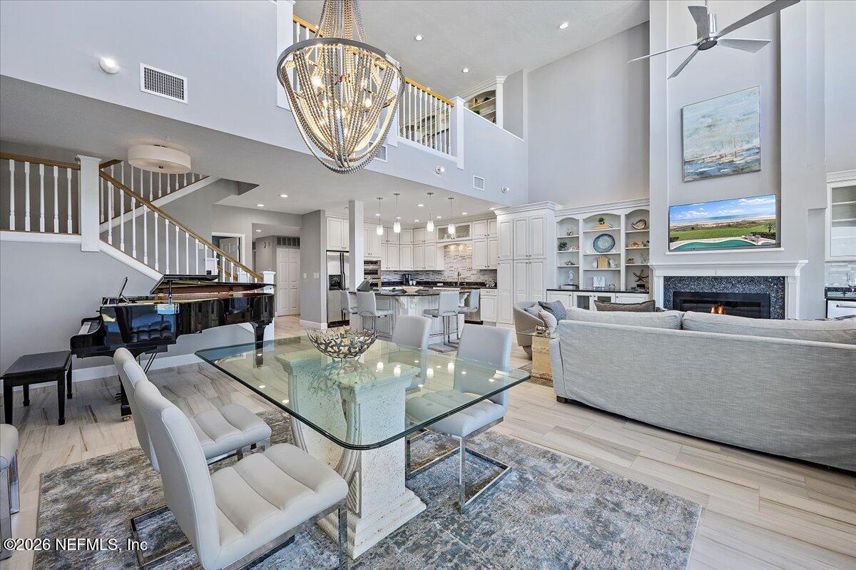 824 SPINNAKERS REACH Drive