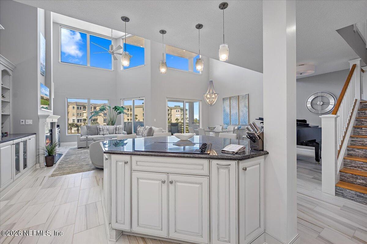 824 SPINNAKERS REACH Drive