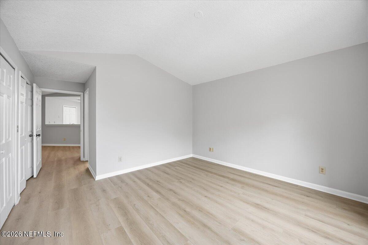 100 IRONWOOD Drive 121