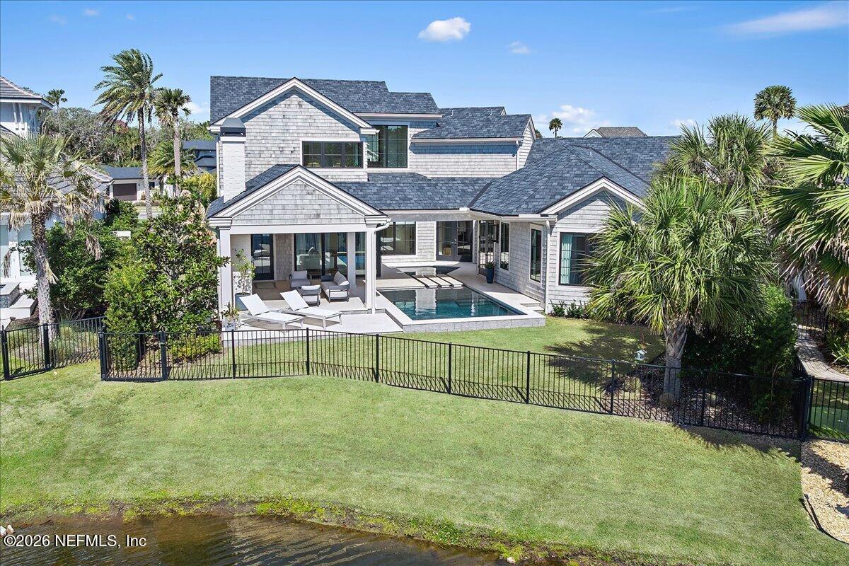 127 SEA GLASS Way