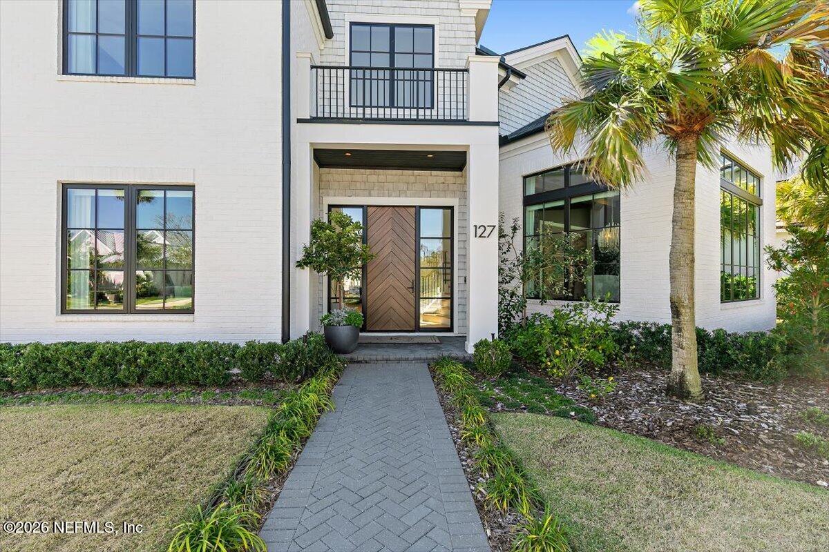 127 SEA GLASS Way