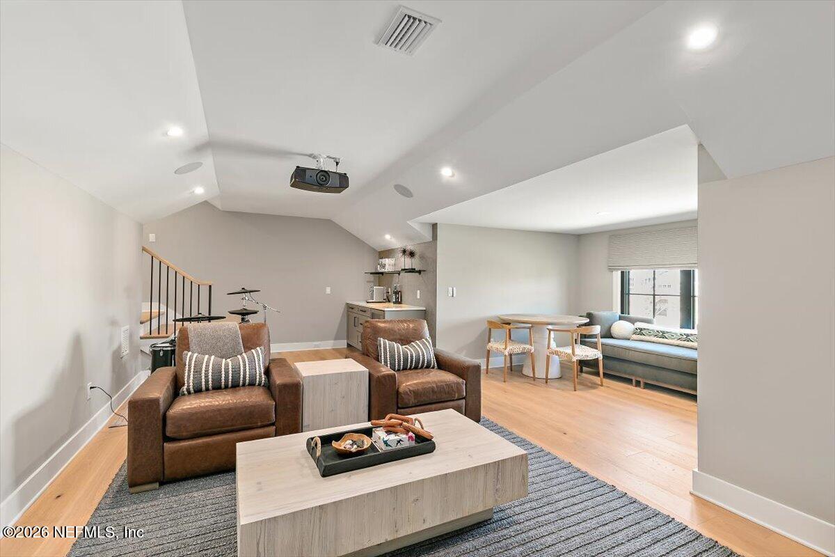127 SEA GLASS Way