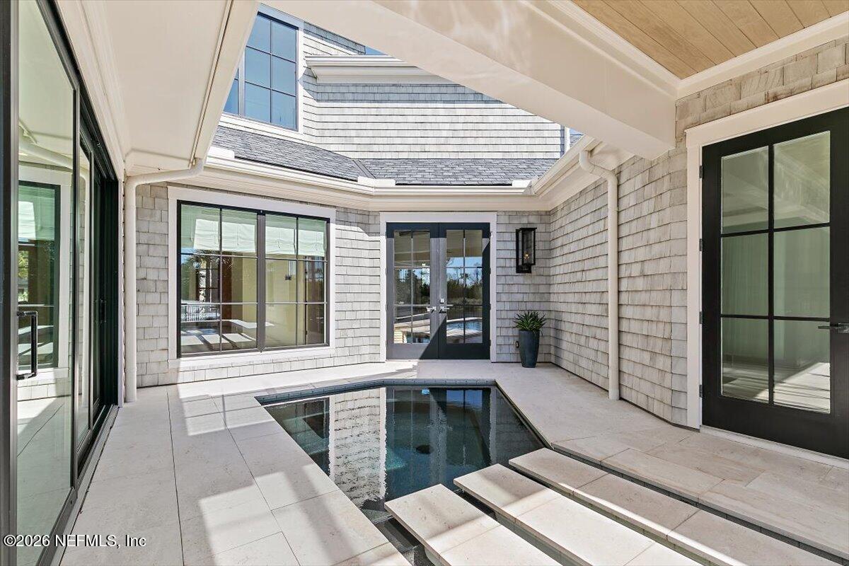 127 SEA GLASS Way