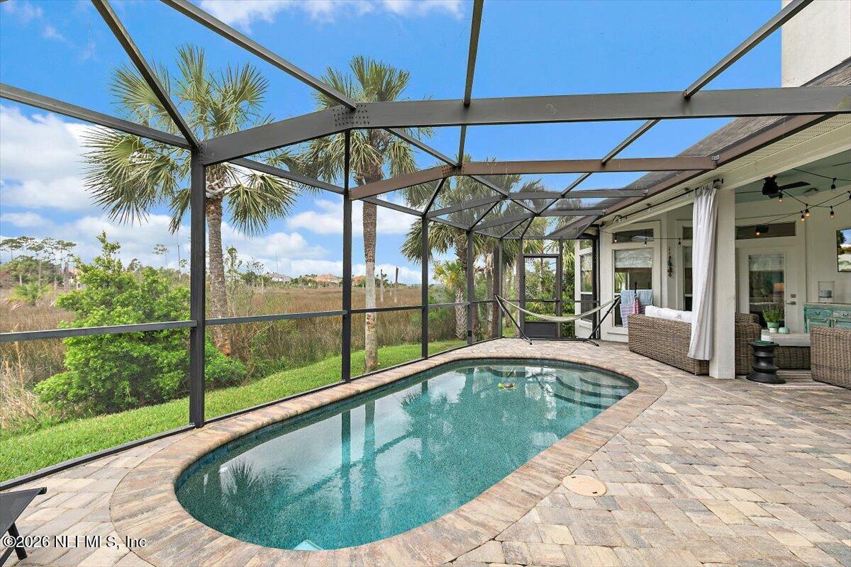 260 ROYAL TERN Road N