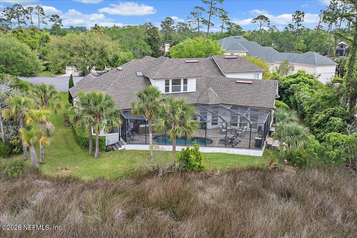 260 ROYAL TERN Road N