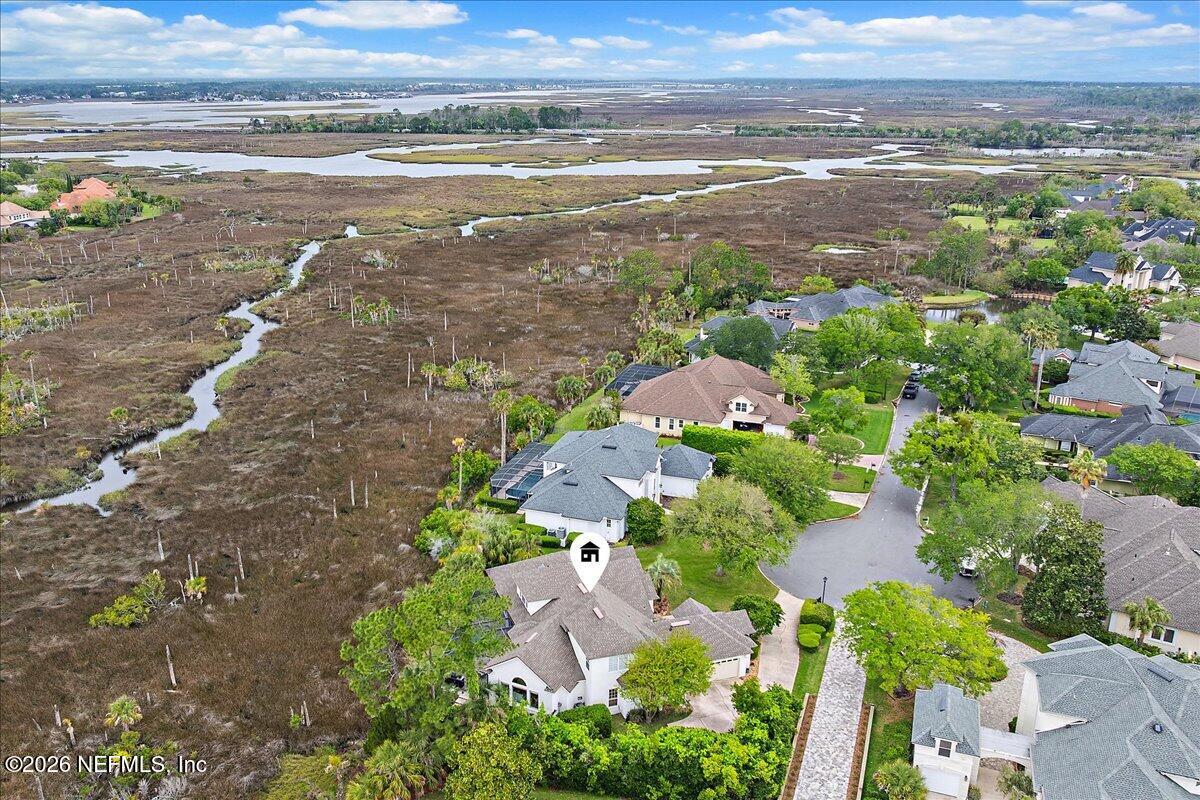 260 ROYAL TERN Road N