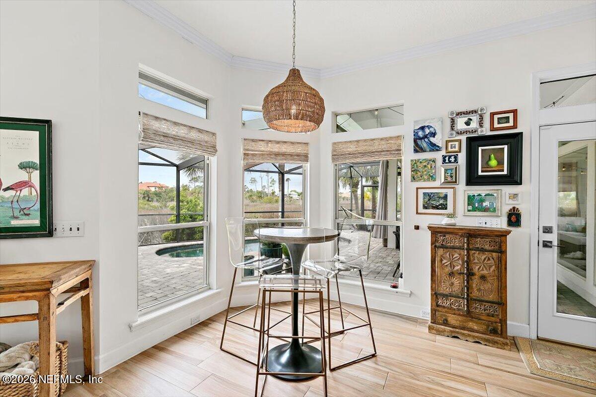 260 ROYAL TERN Road N