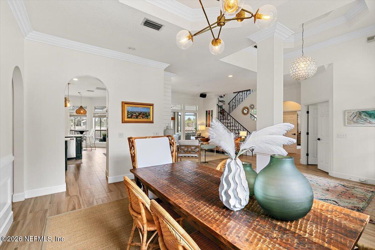 260 ROYAL TERN Road N