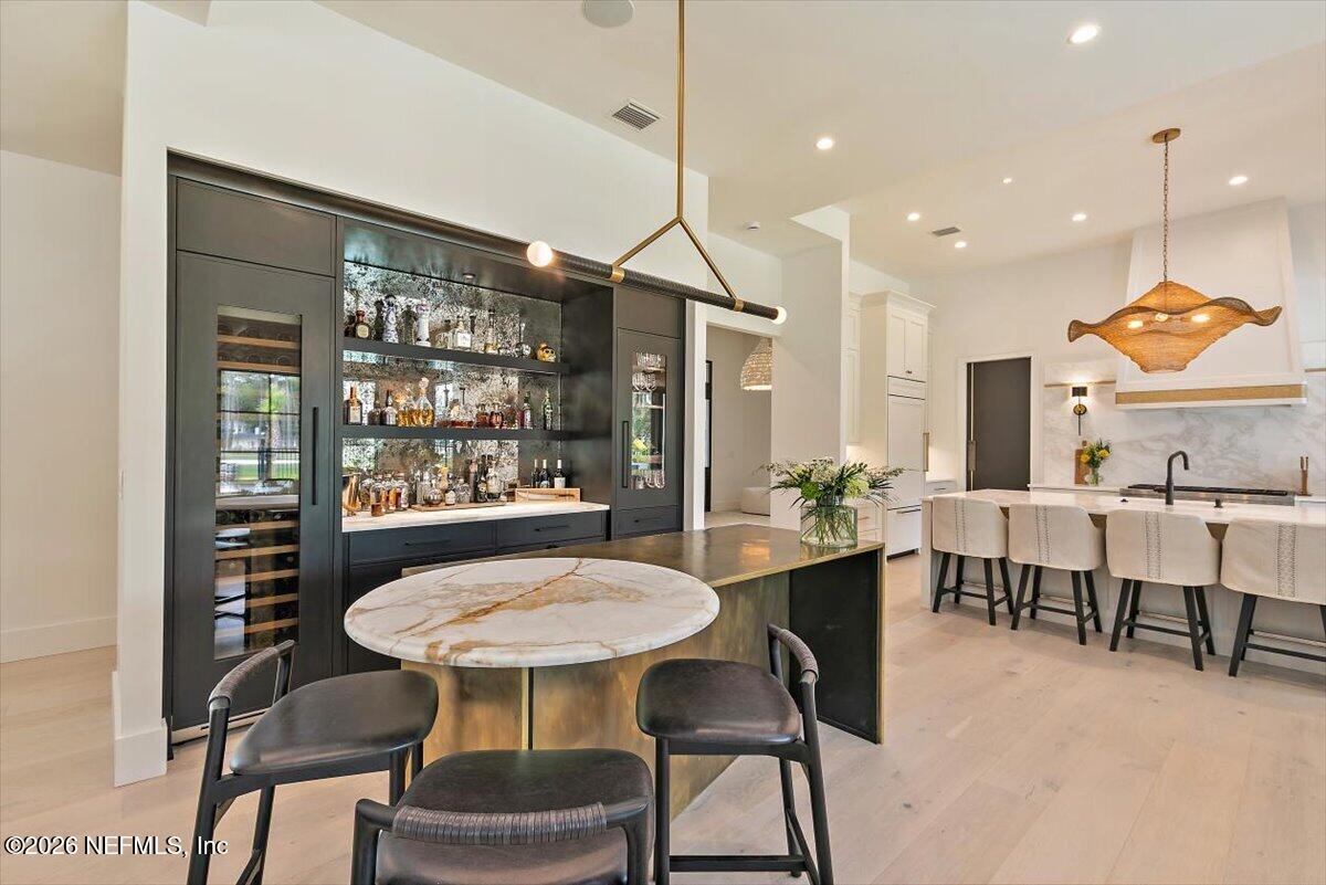 8049 WHISPER LAKE Lane W