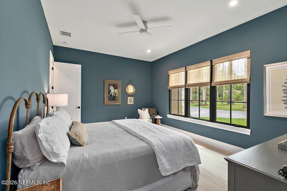 8049 WHISPER LAKE Lane W