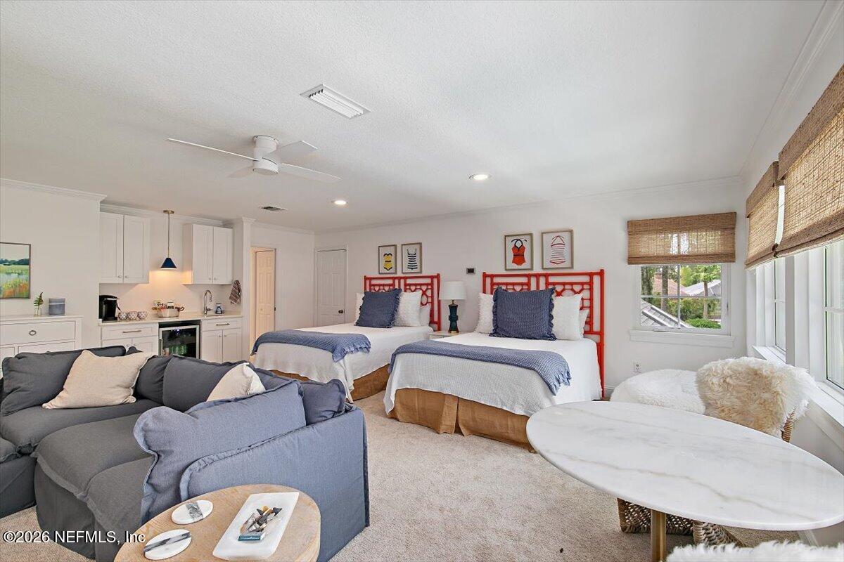 8049 WHISPER LAKE Lane W