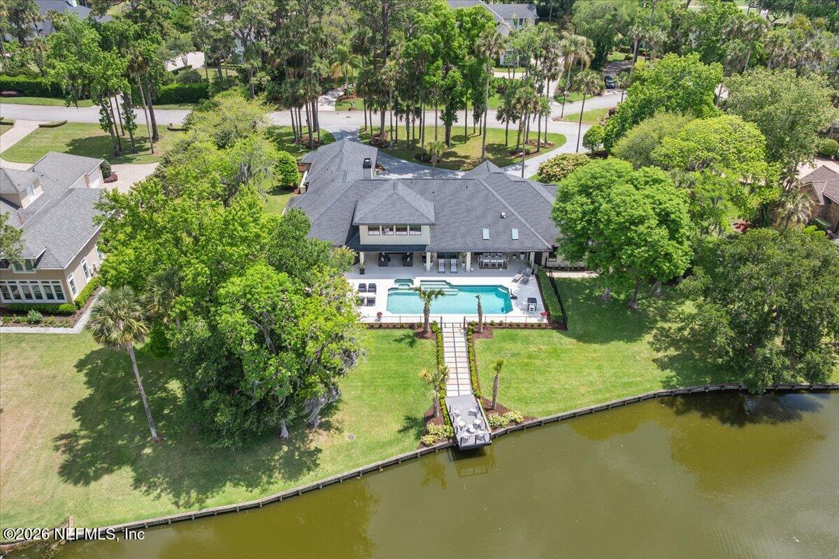 8049 WHISPER LAKE Lane W