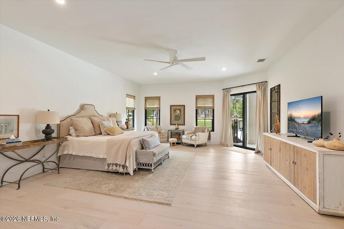 8049 WHISPER LAKE Lane W