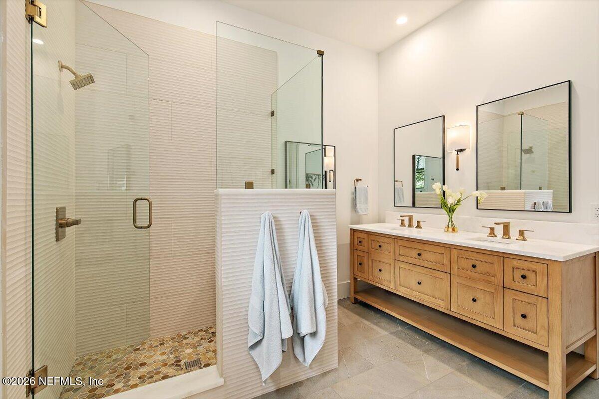 8049 WHISPER LAKE Lane W