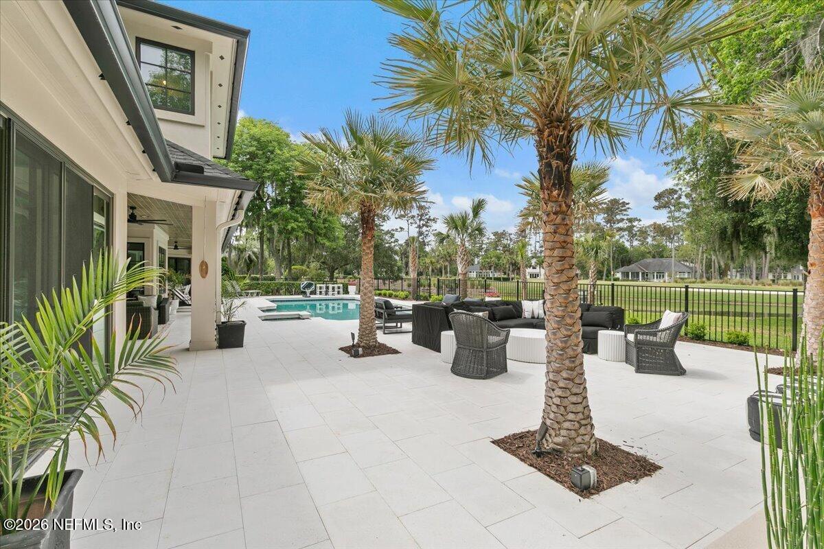 8049 WHISPER LAKE Lane W