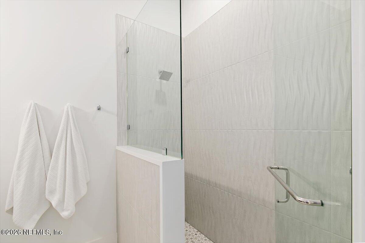 8049 WHISPER LAKE Lane W