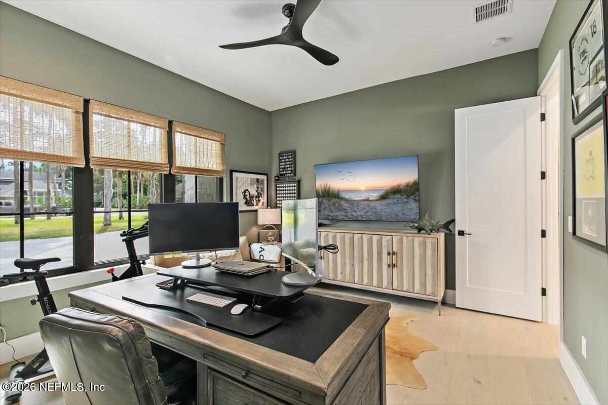 8049 WHISPER LAKE Lane W