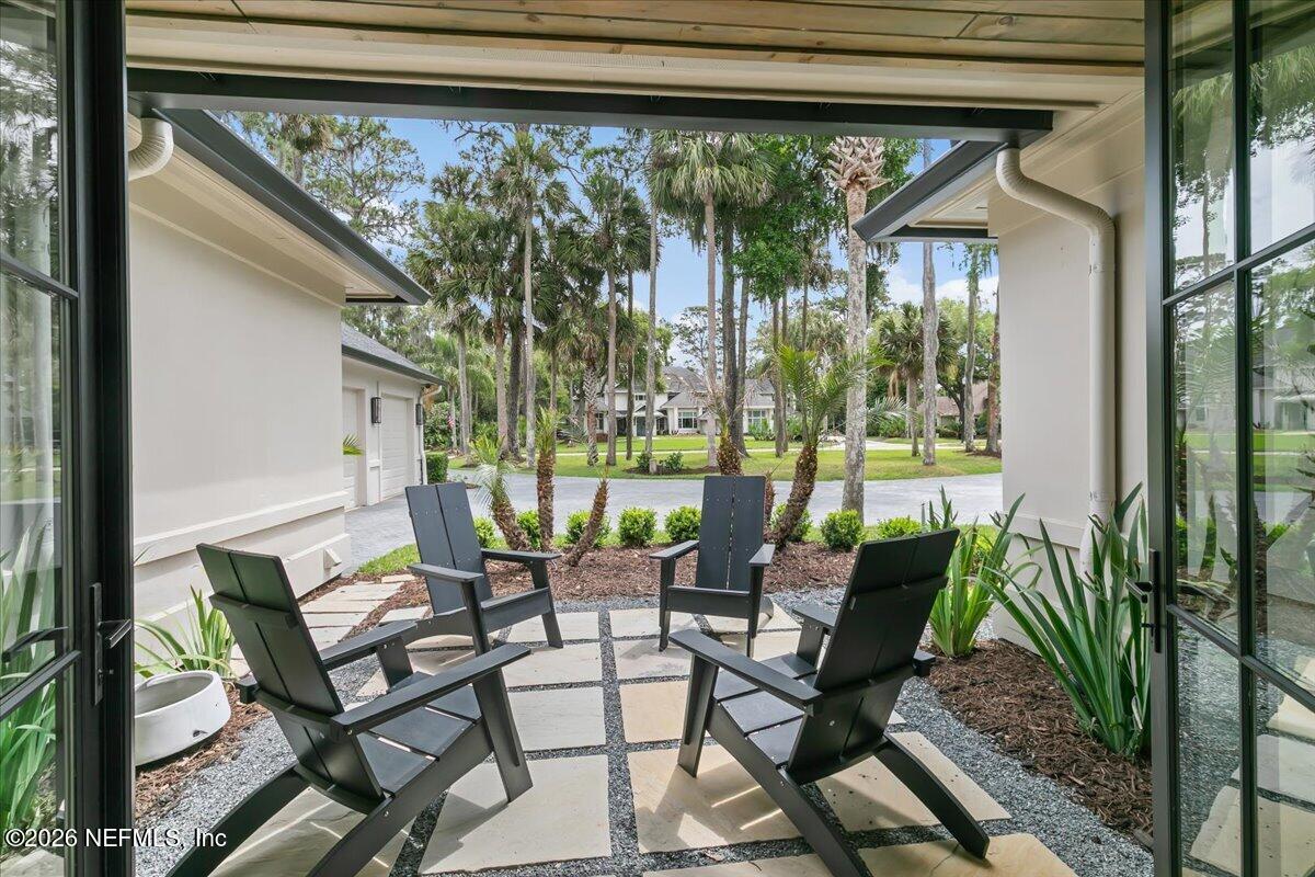 8049 WHISPER LAKE Lane W