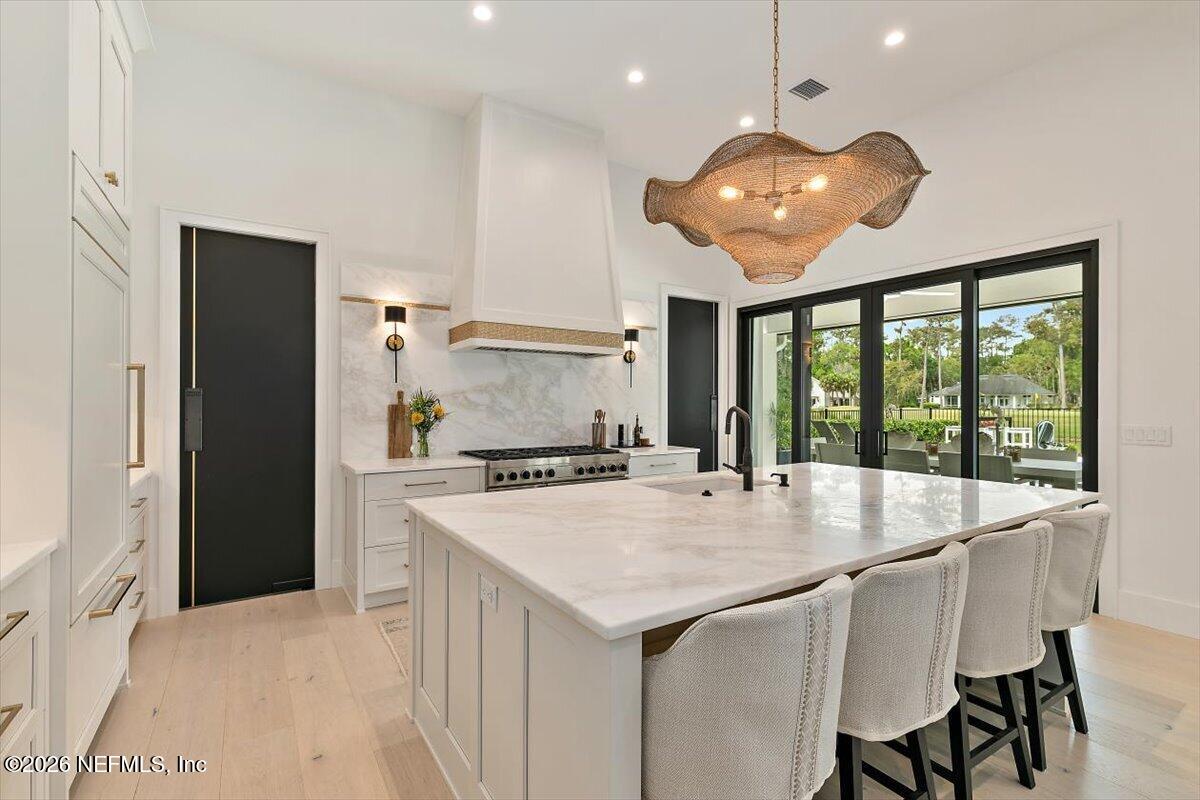 8049 WHISPER LAKE Lane W