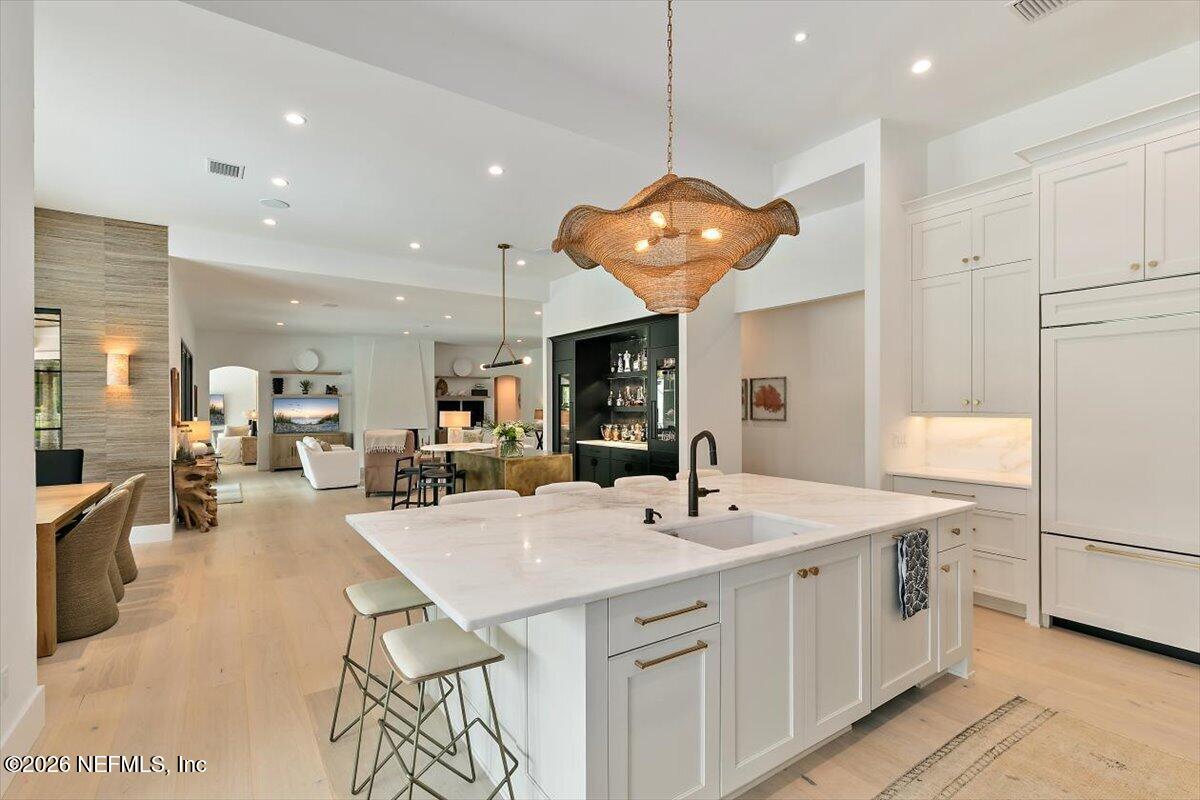 8049 WHISPER LAKE Lane W