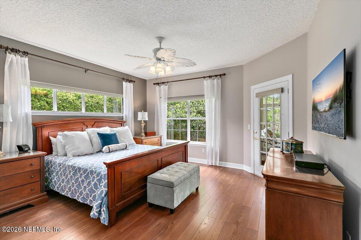 113 OAK VIEW Circle