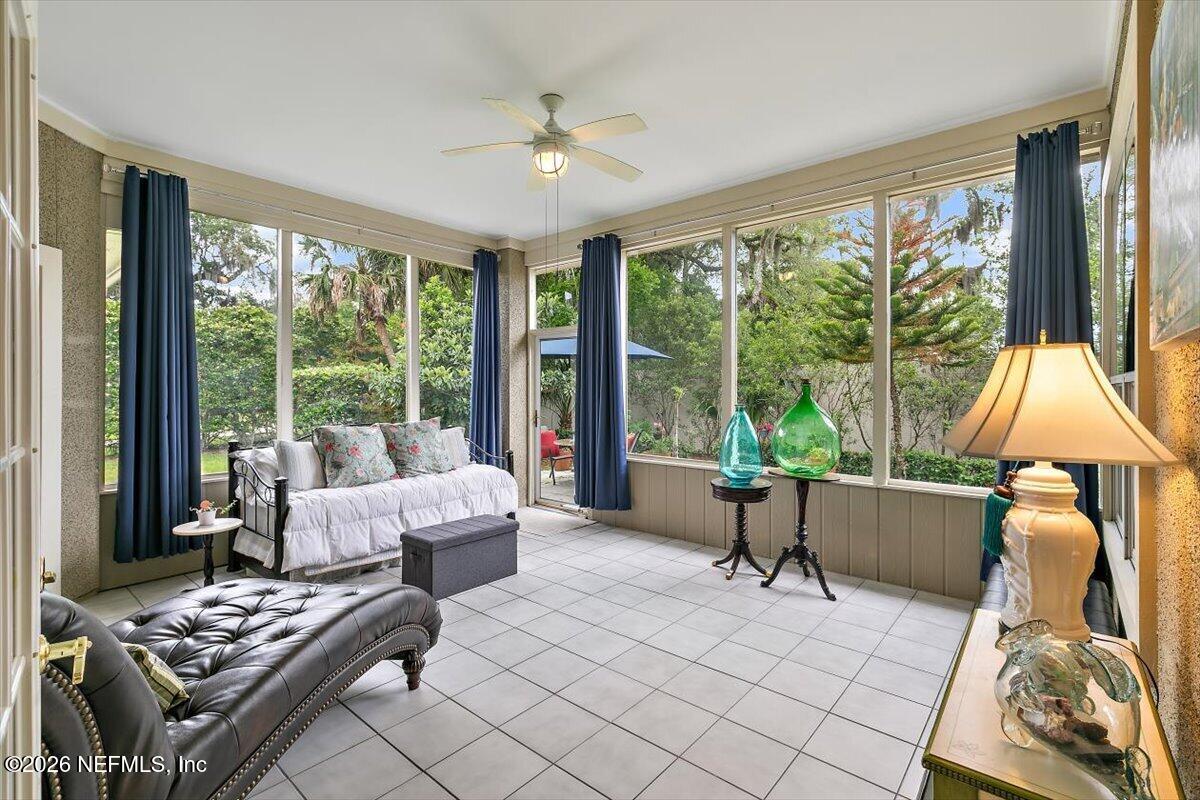113 OAK VIEW Circle