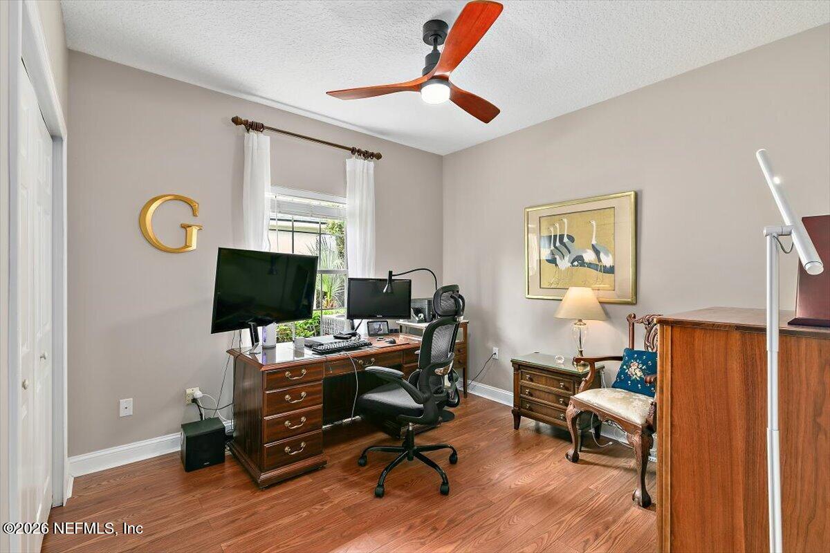 113 OAK VIEW Circle