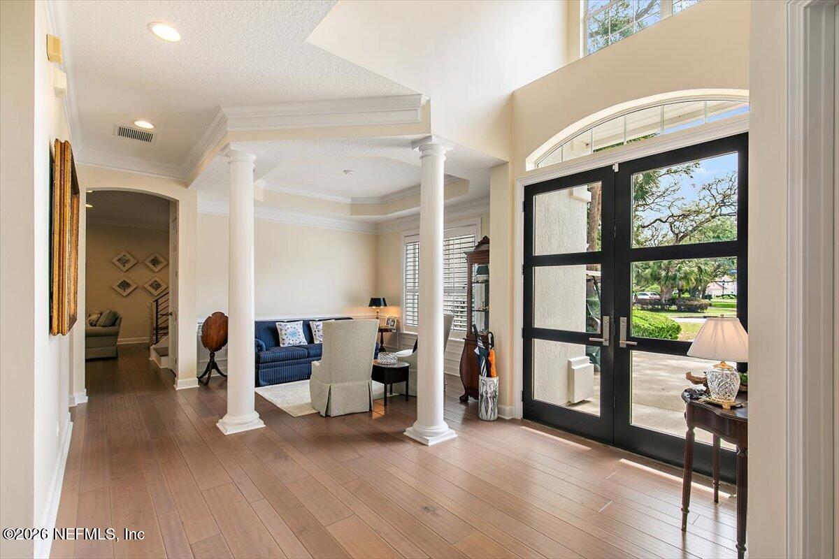 309 N SEA LAKE Lane