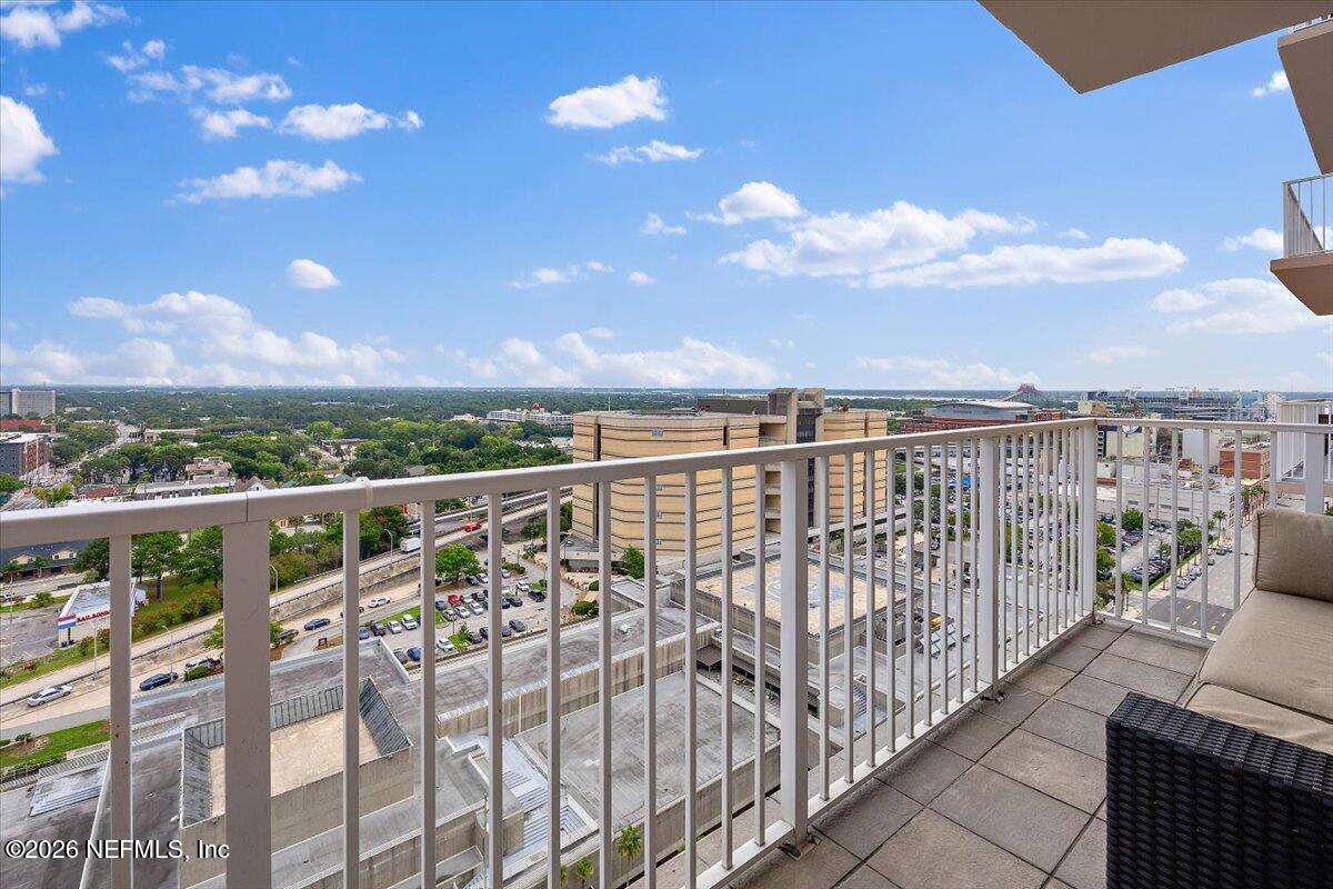 400 E BAY Street 1704
