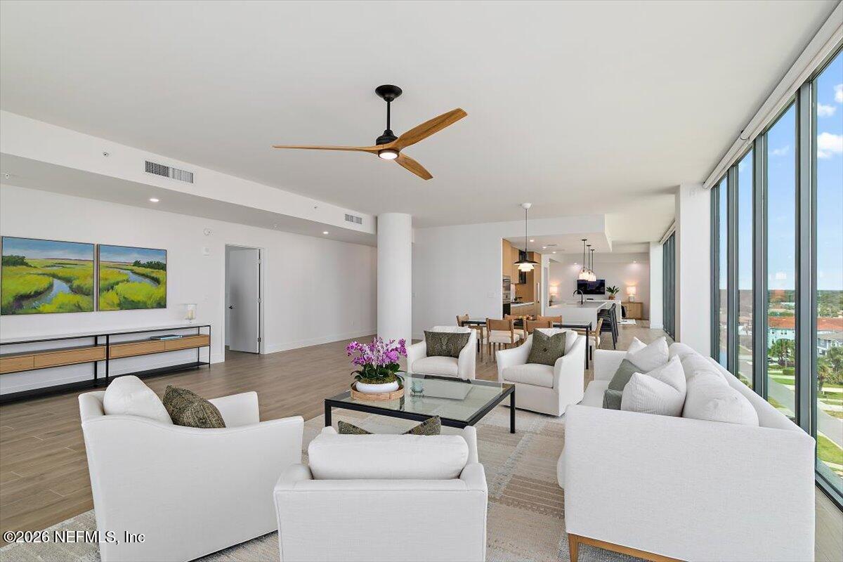 50 14TH Avenue S 701