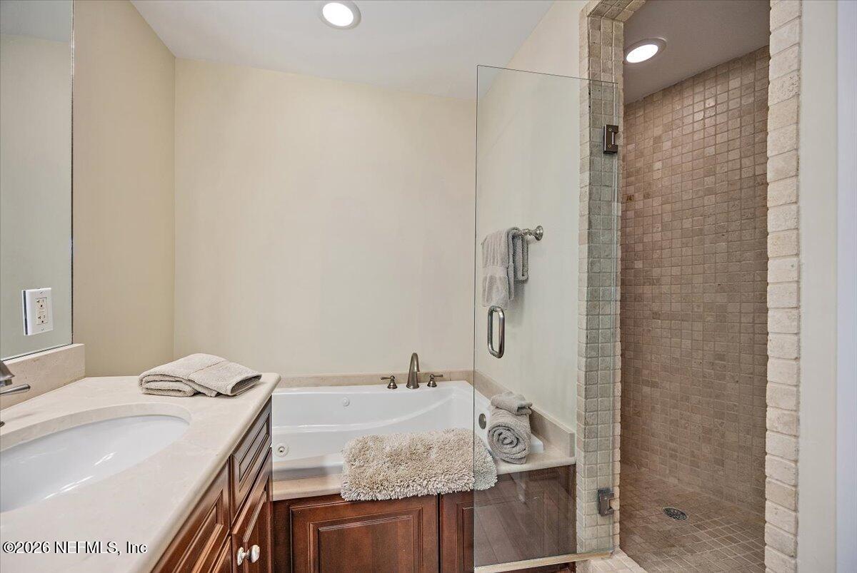 123 1ST Street S 501