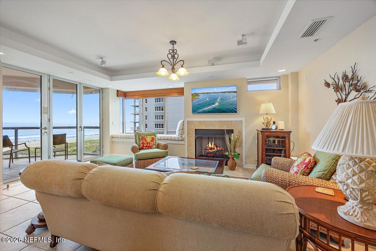 123 1ST Street S 501