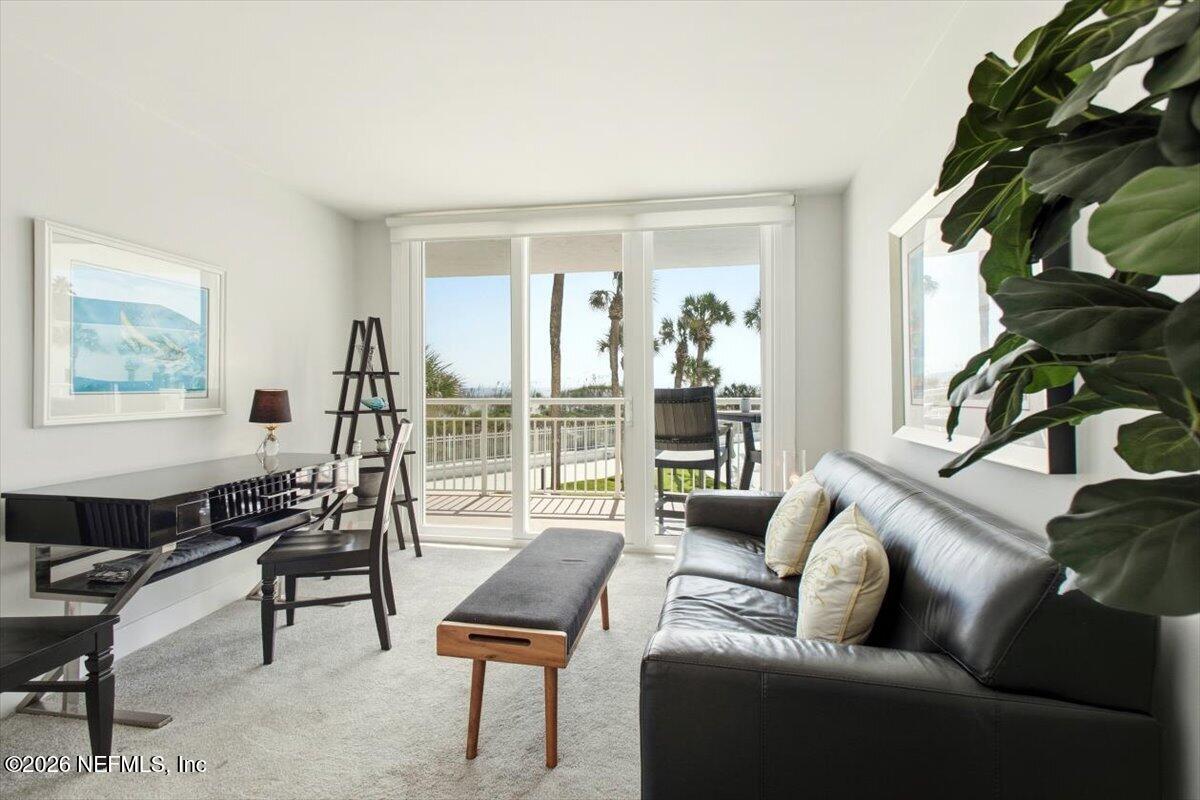 1601 OCEAN Drive S 106
