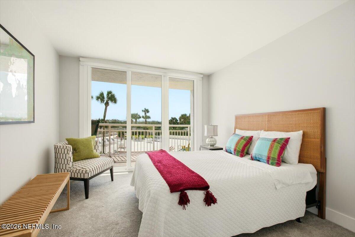 1601 OCEAN Drive S 106