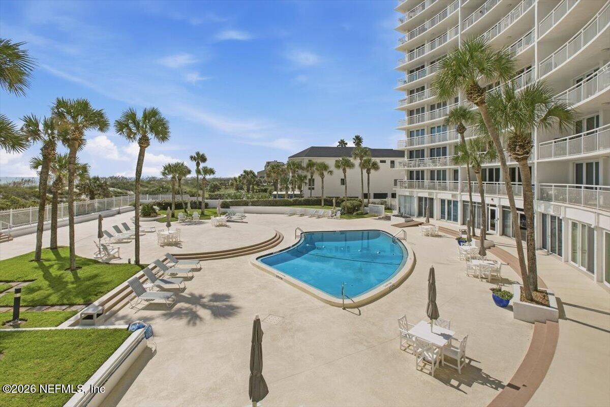 1601 OCEAN Drive S 106