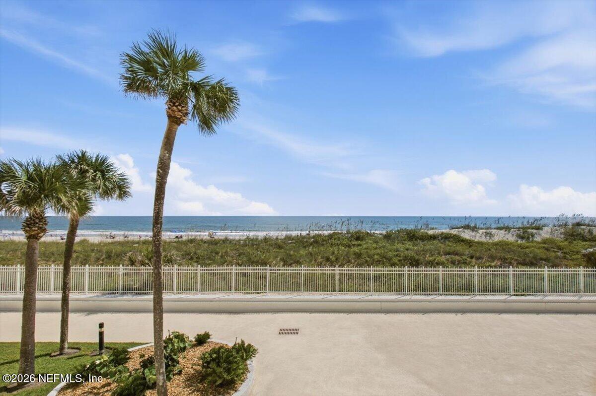 1601 OCEAN Drive S 106