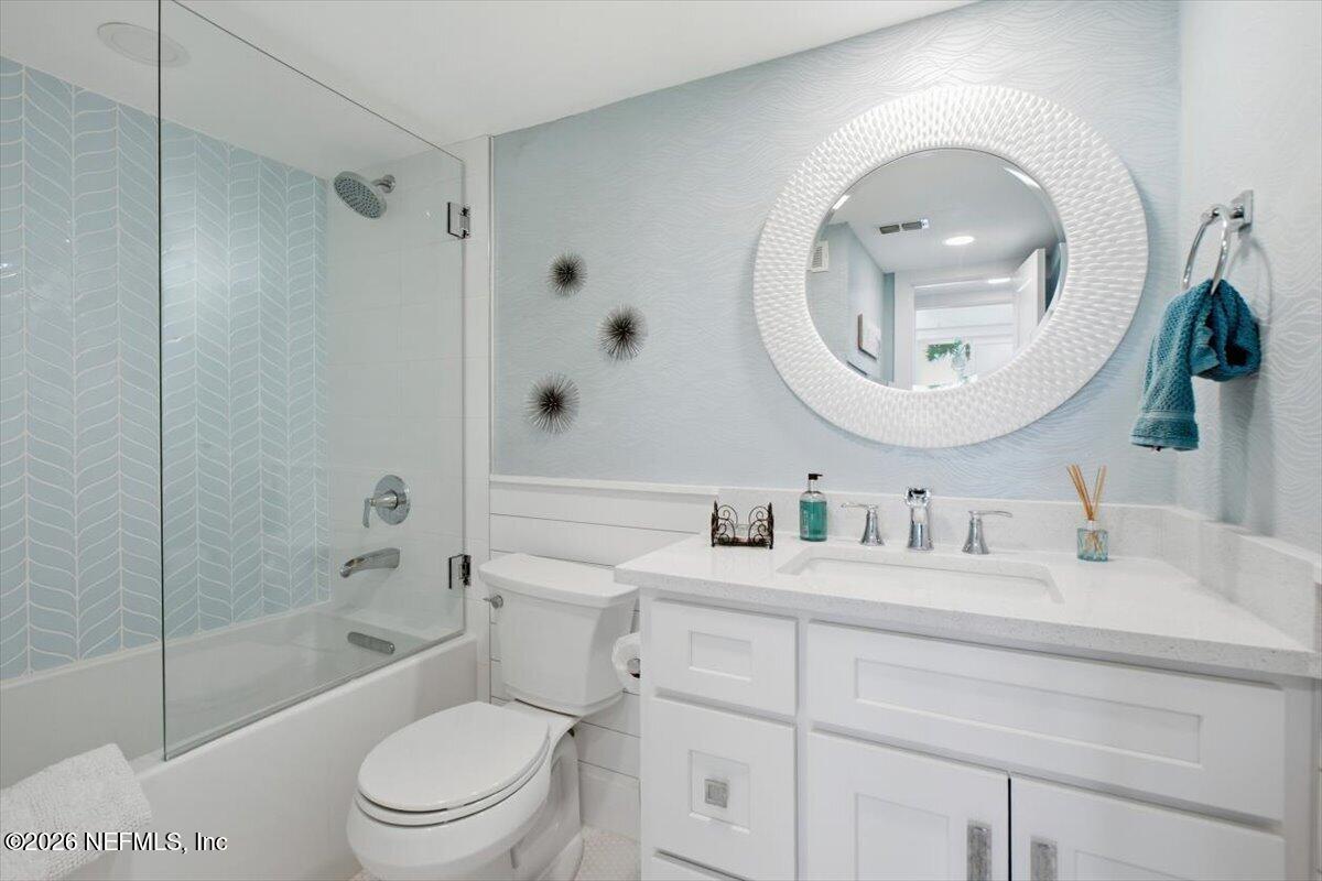 1601 OCEAN Drive S 106
