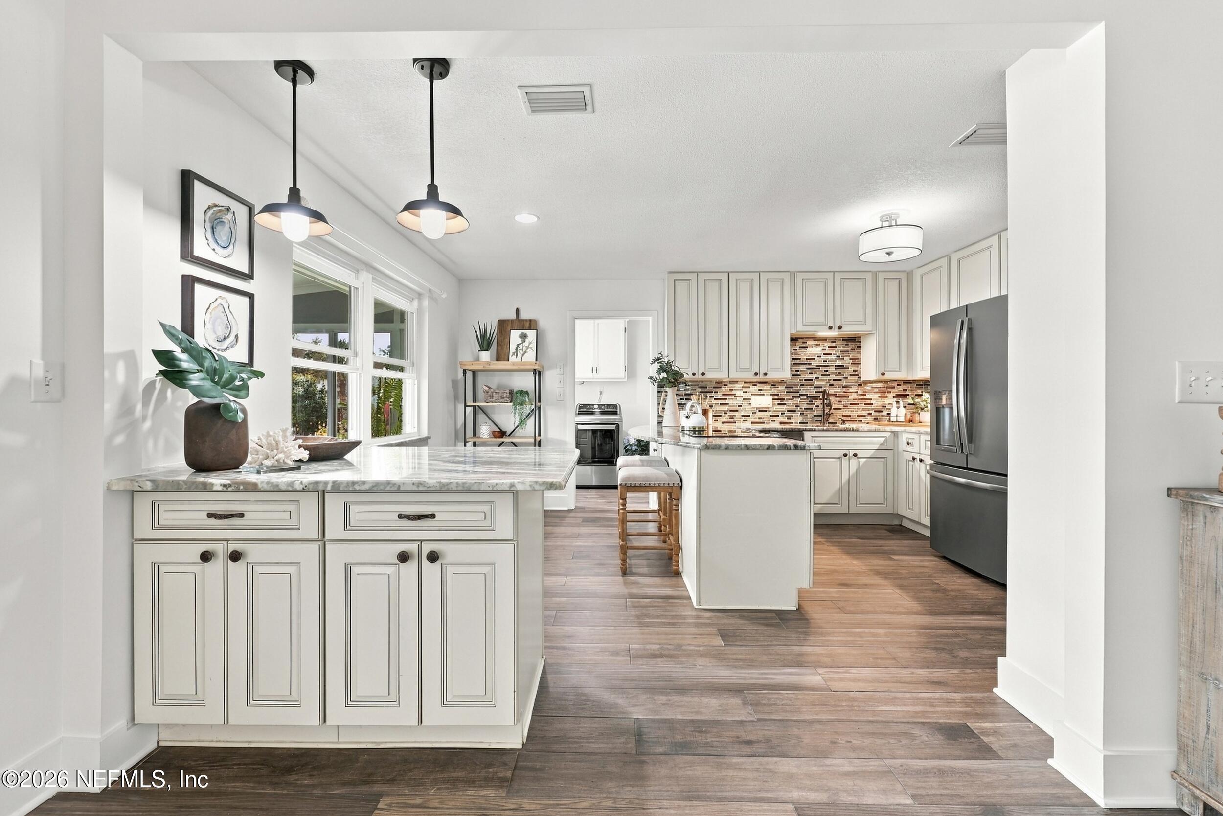 3467 EUNICE Road
