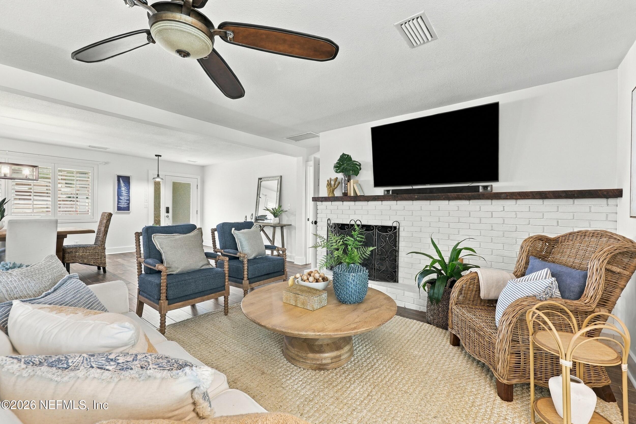 3467 EUNICE Road