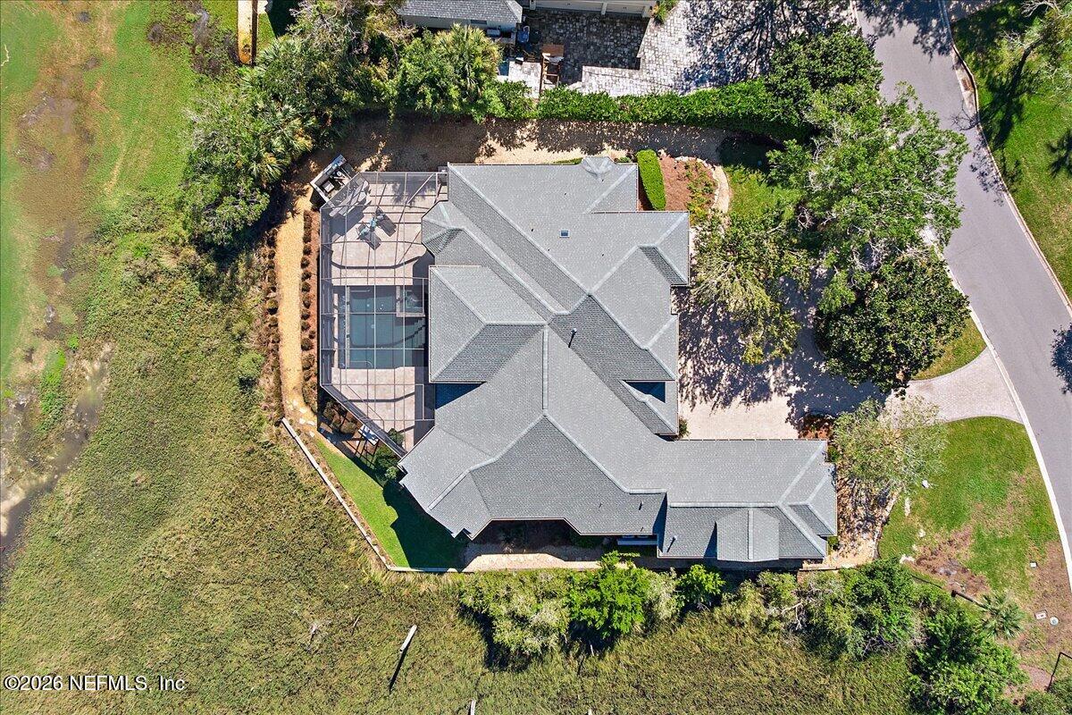 353 ROYAL TERN Road S
