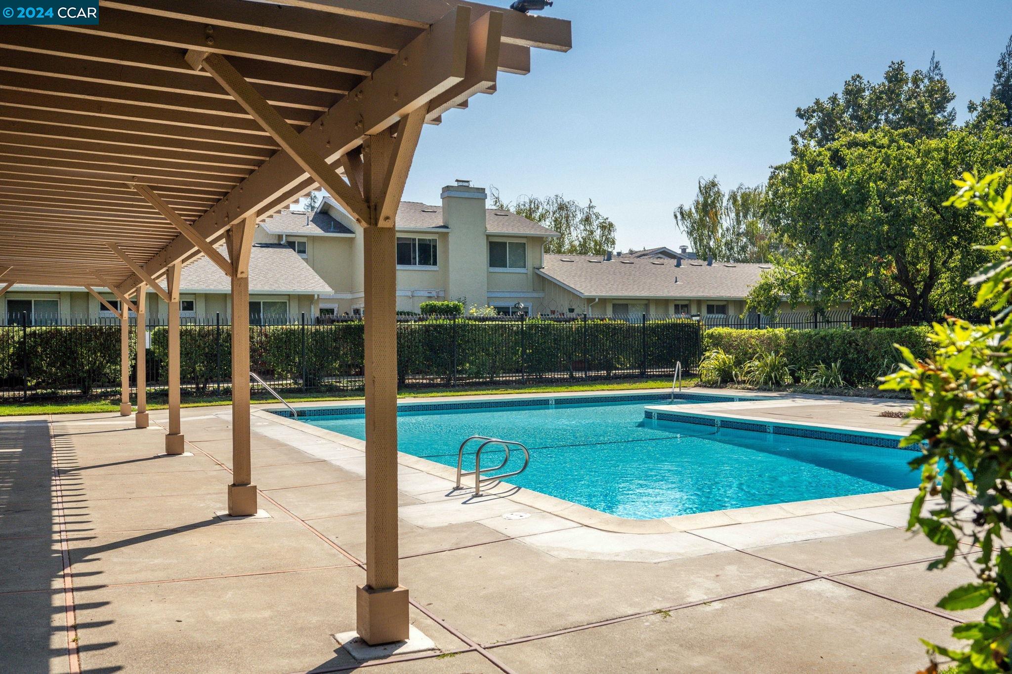 124 Fountainhead Ct.