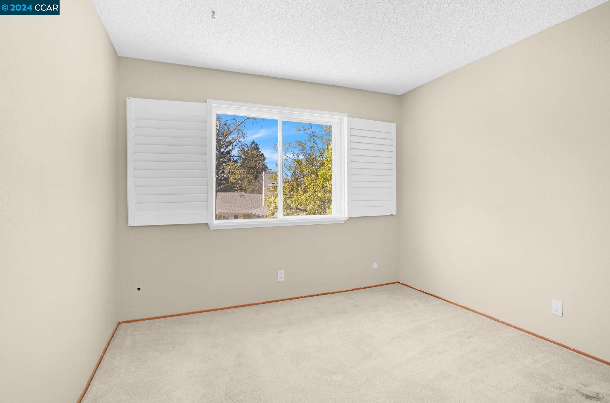 124 Fountainhead Ct.