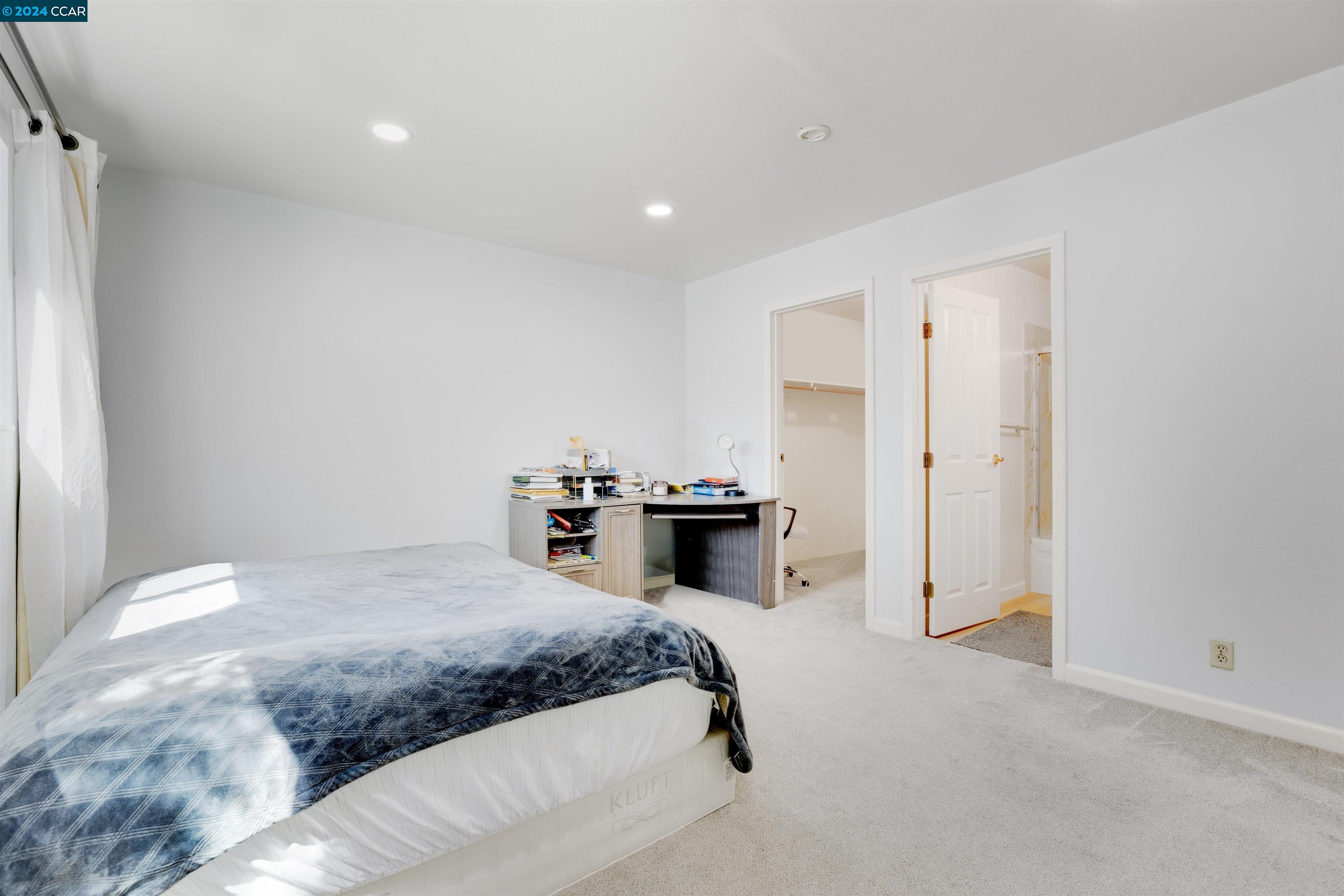 9085 Alcosta Blvd # 398