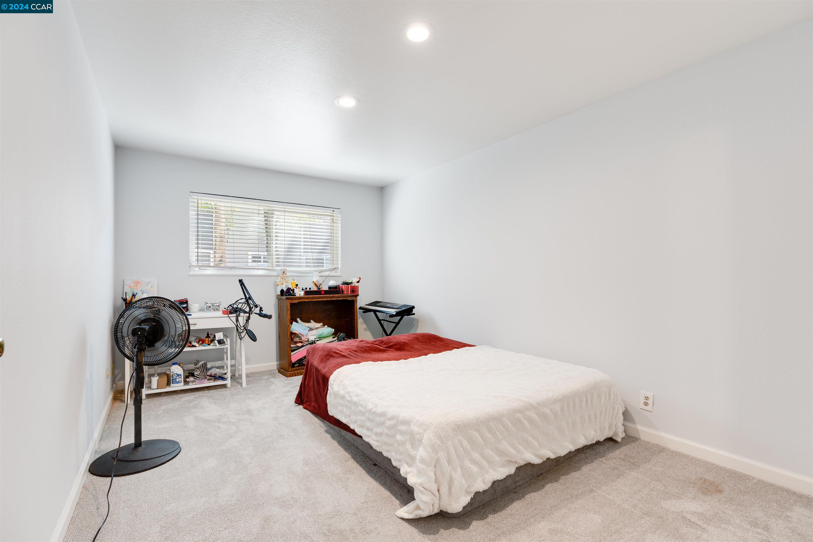 9085 Alcosta Blvd # 398